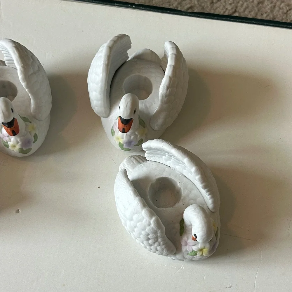 Schmid 1989 Vintage White Ceramic Swan Candle Holders Set of 4 Floral Accents